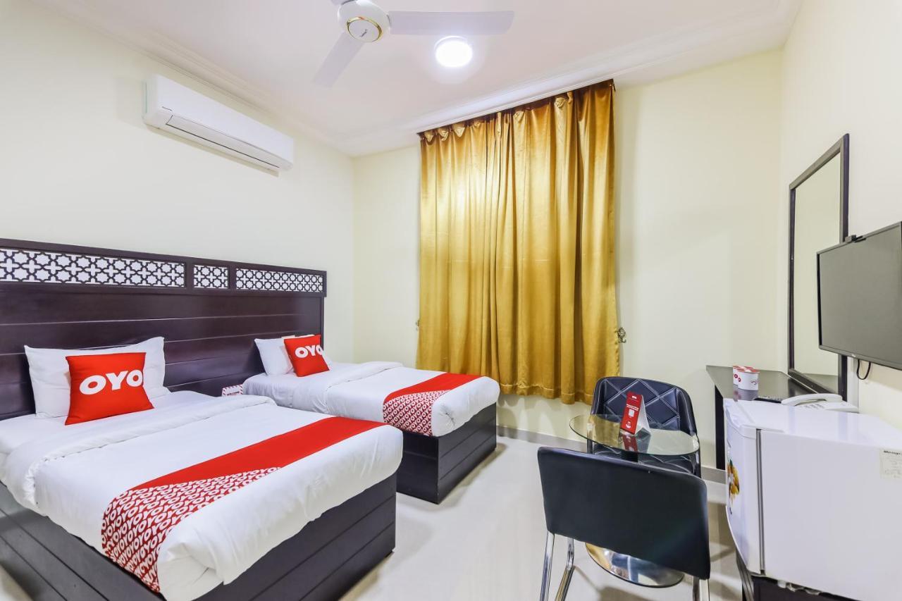 Ras Al Hadd Waves Hotel Exterior foto